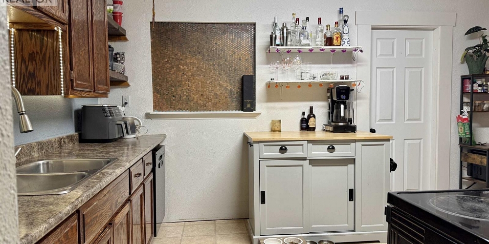 15 OMENICA STREET Kitimat Photo 5 15 OMENICA STREET Kitimat Photo 5